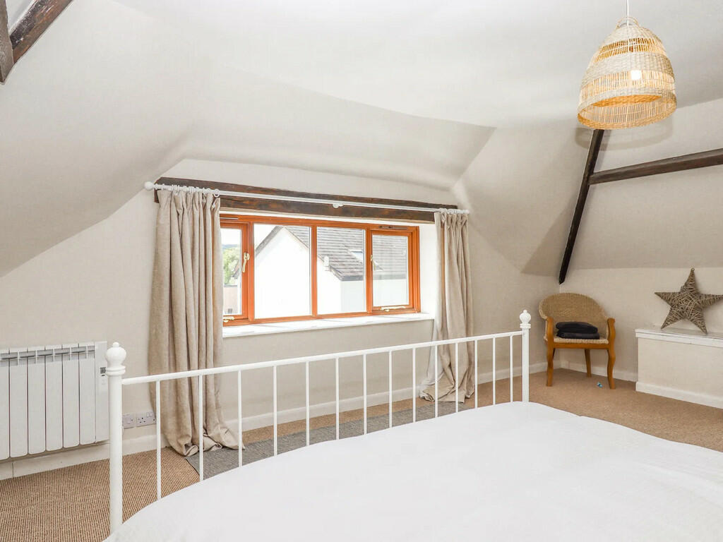 Bed 1b