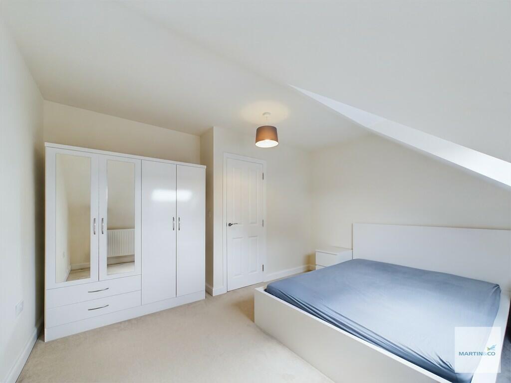 CAM03394G0-PR0095...