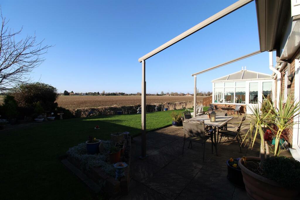 Retractable Awning