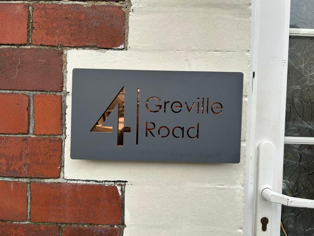 WhatsApp Image 2024-11-29 at 12.23.52 (1).jpeg