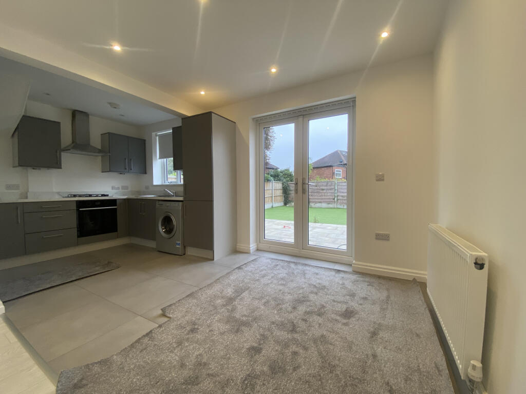 Claife Avenue, Manchester, M40