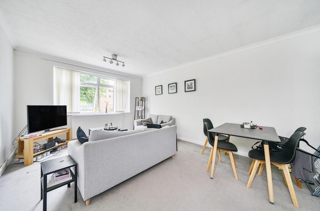 1315397-6-685ff01...