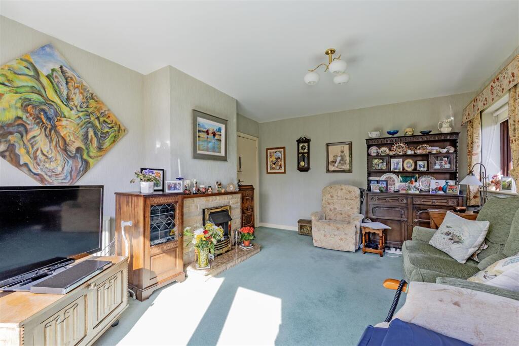 Reception Room-3.jpg