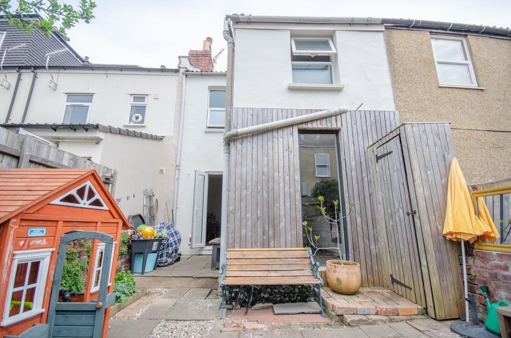 Victoria Parade-21.jpg