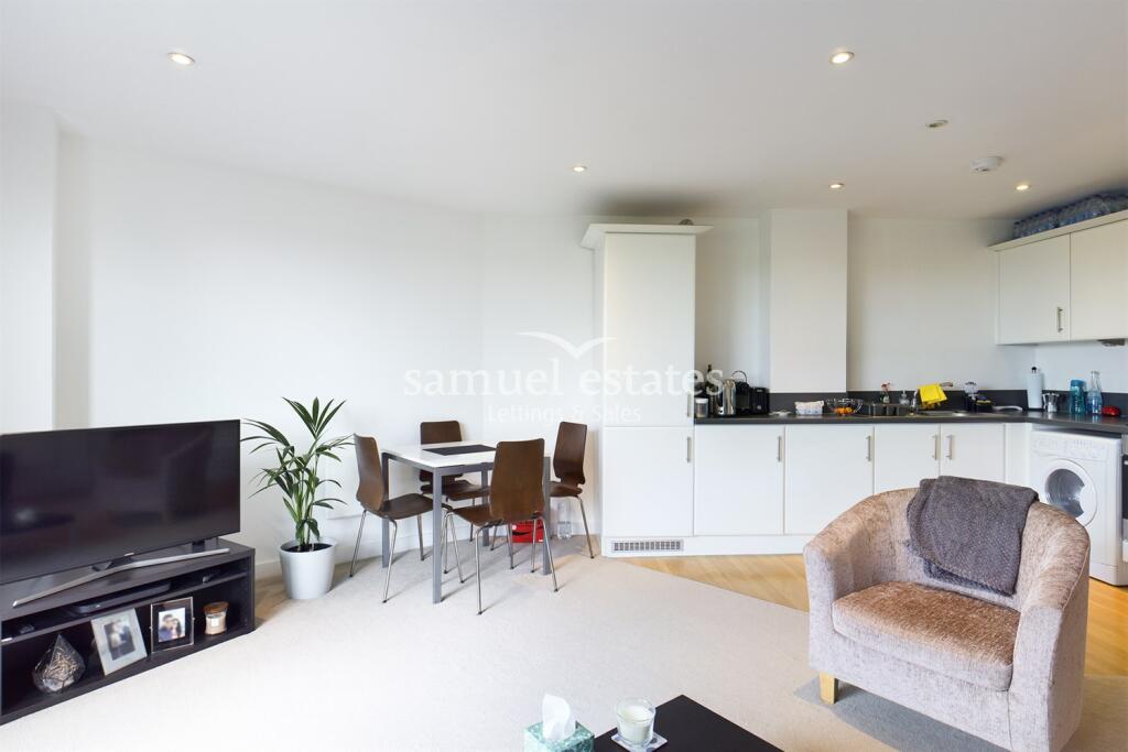 Living area 2