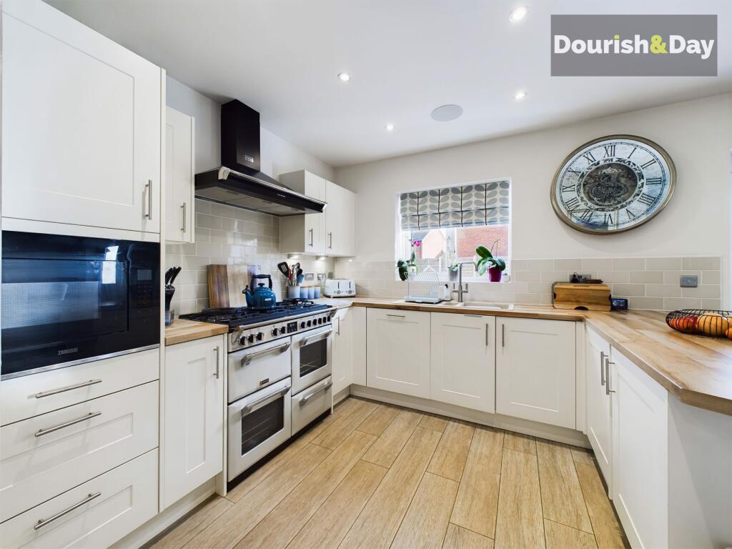 Contemporary Living Kitchen