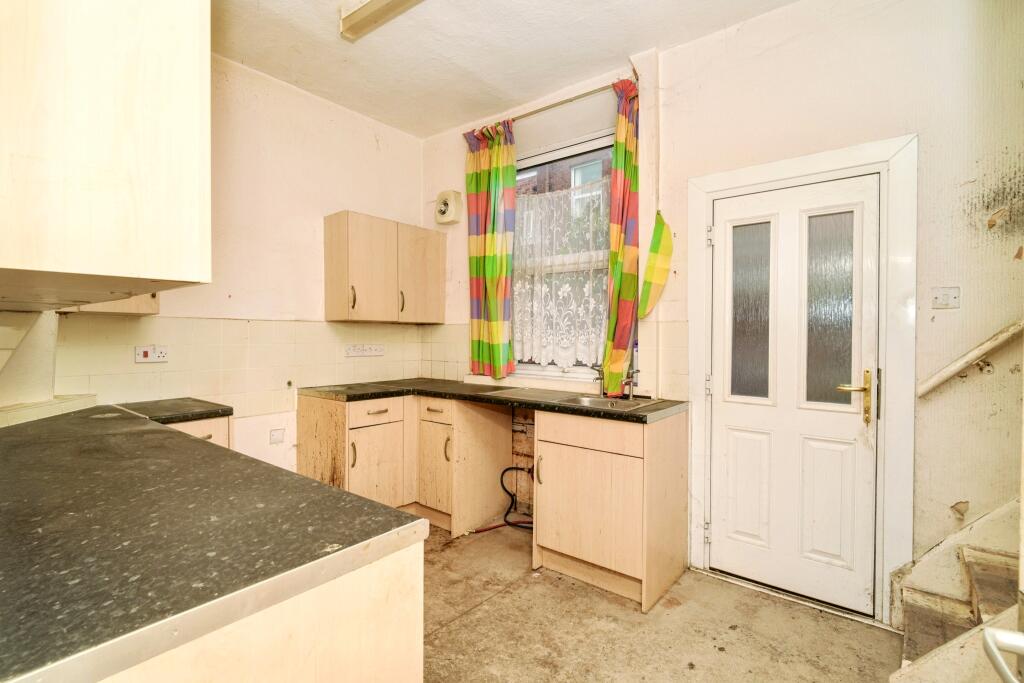 48 Cambridge Street, Preston, Lancashire, PR1 7XA