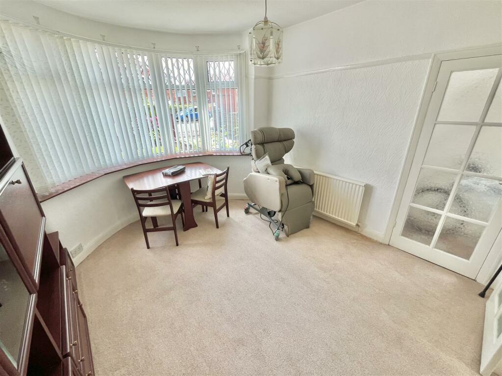 Dining Room Aspect 2.jpg