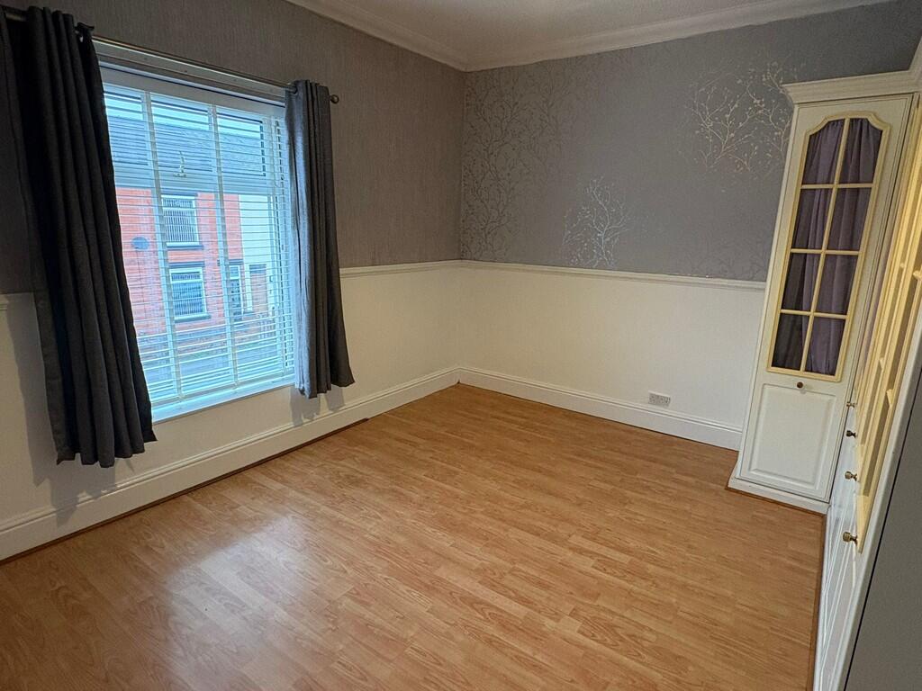 IMG-20251107-WA00...