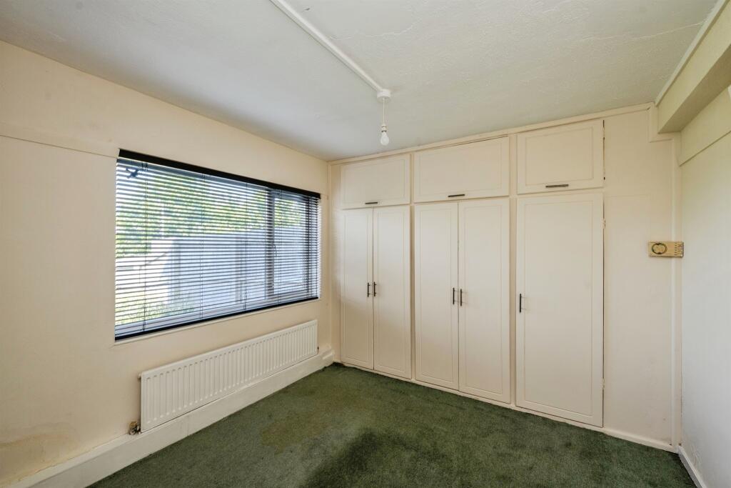 Breakfast Room