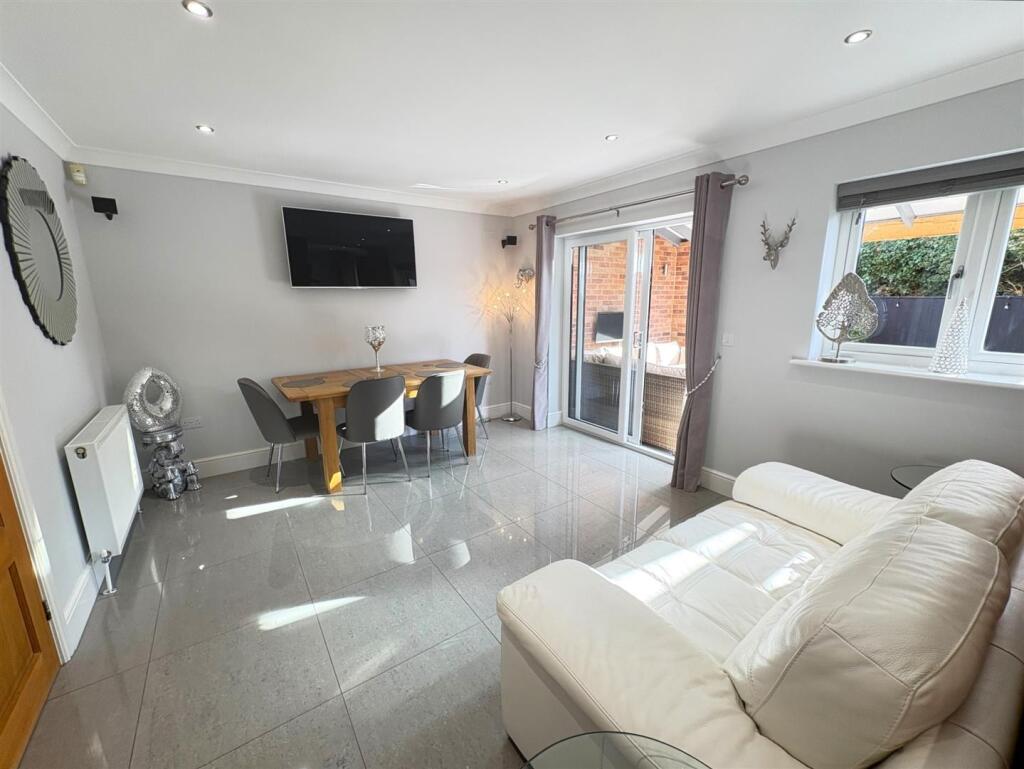 Open Plan Kitchen/Diner