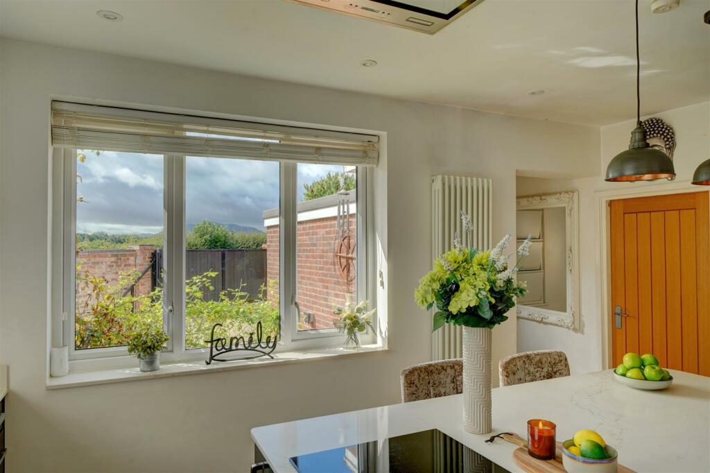 Glebe Lodge (24).jpg