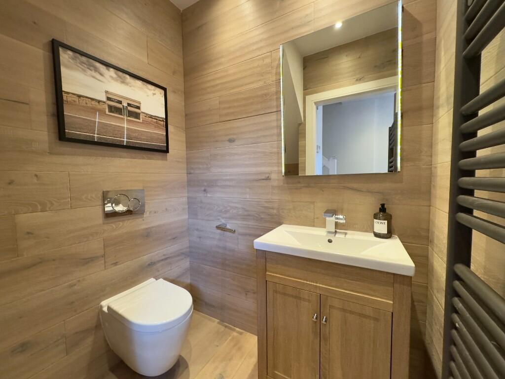 GROUND FLOOR WC