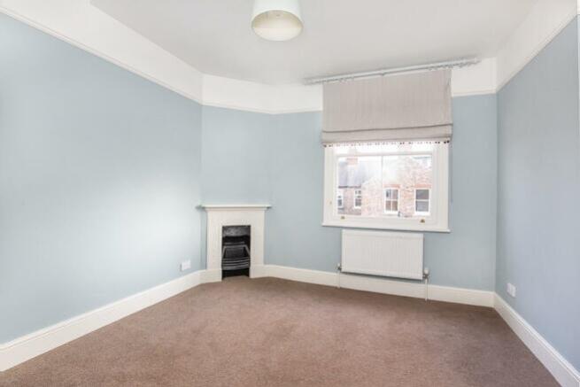 15722_000690359_IMG_08_0000_max_656x437