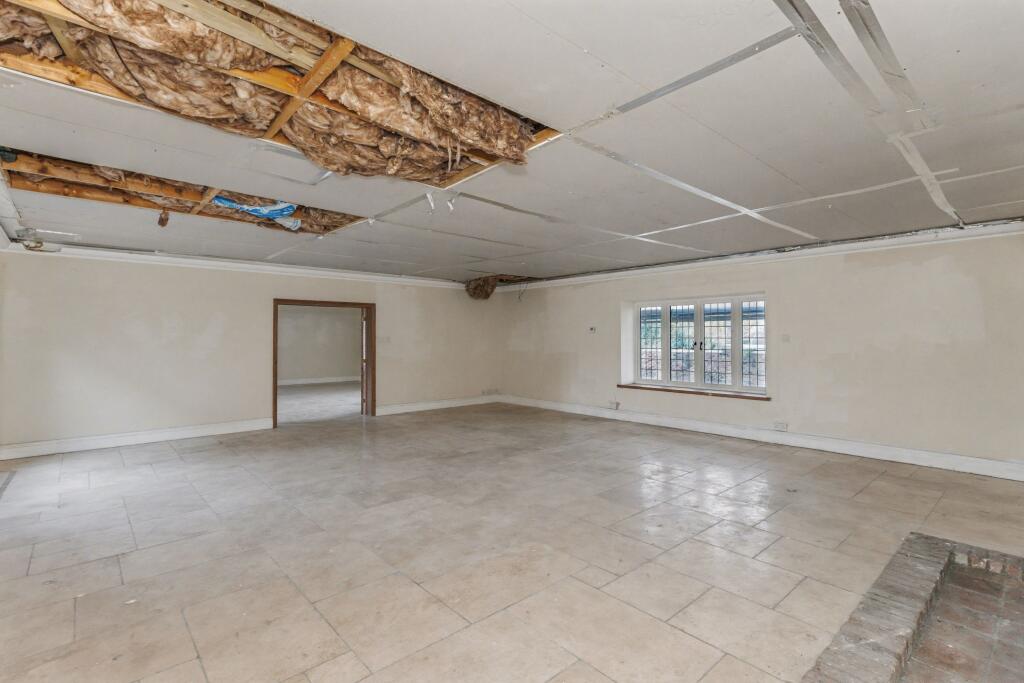 Temple Cottage, Rushden Road, Sharnbrook, Bedfordshire MK44 1ND