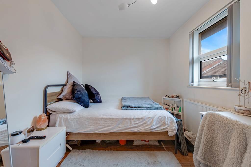 13-4f3a81932 - IL...