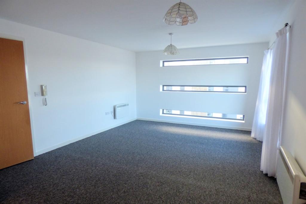 Living Area 2