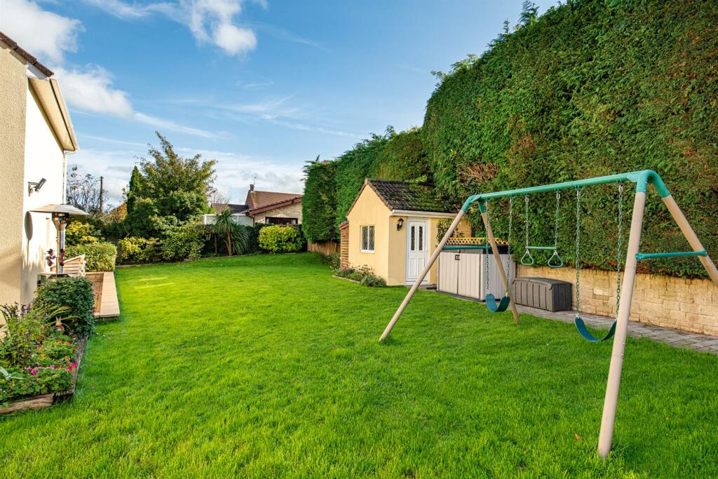Garden_2.jpg