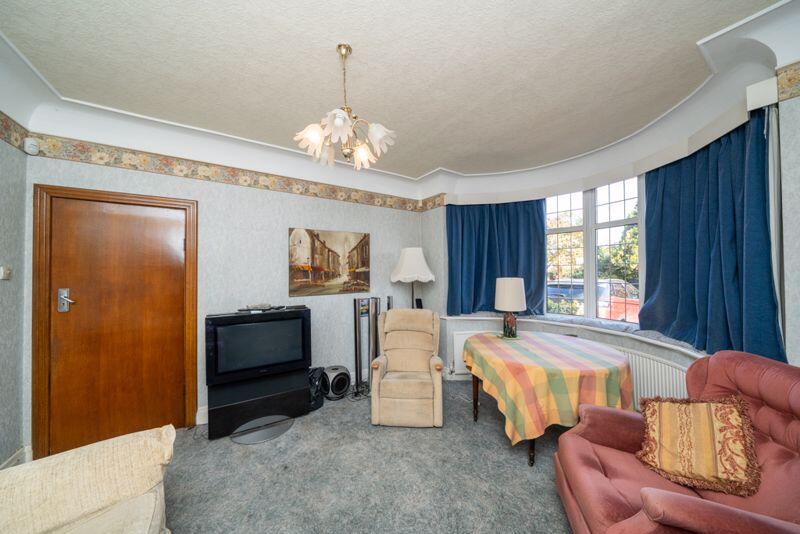 SITTING ROOM