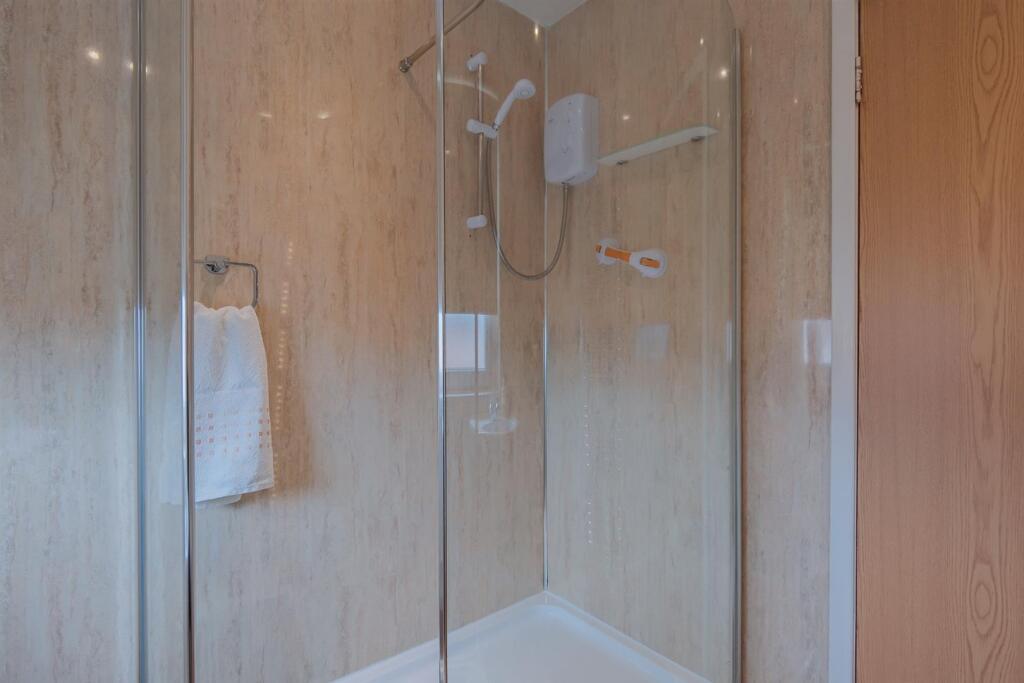 041-32 Meadowburn Road, Wishaw ML2 8LB.jpg