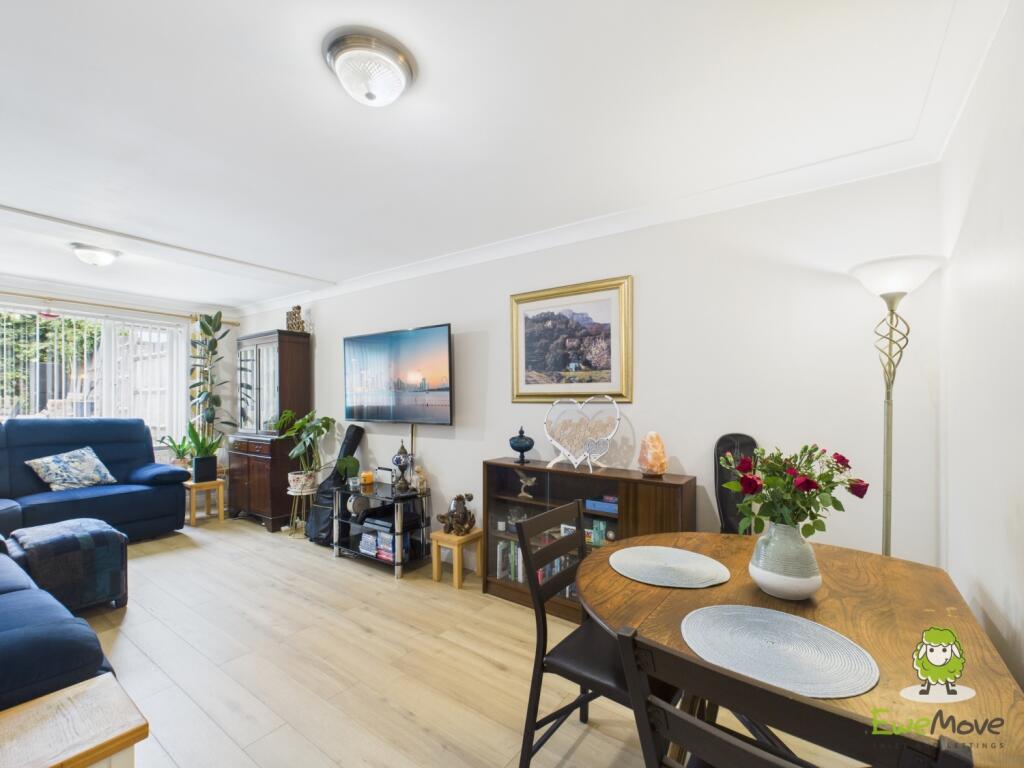 EweMove Estate Agents Basingstoke - Bennet Close