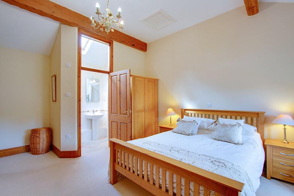 Principal bedroom