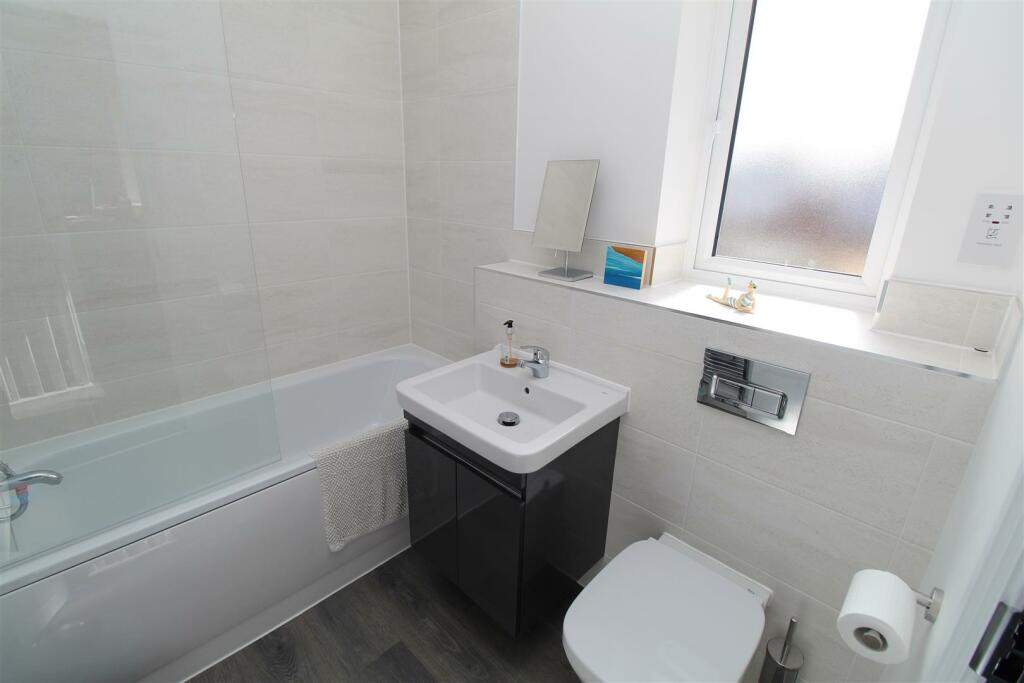 bath.JPG