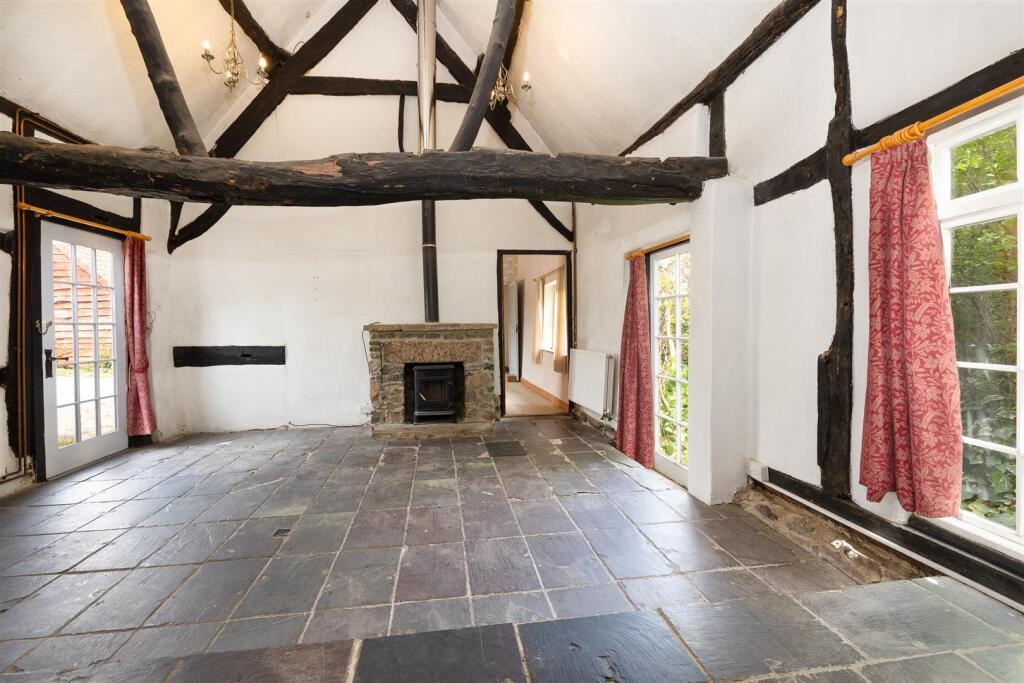 LE12 5DF 1MS-020.jpg