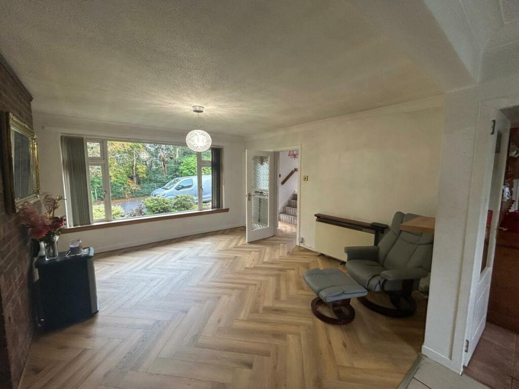 Hawkhead Avenue (7).jpg