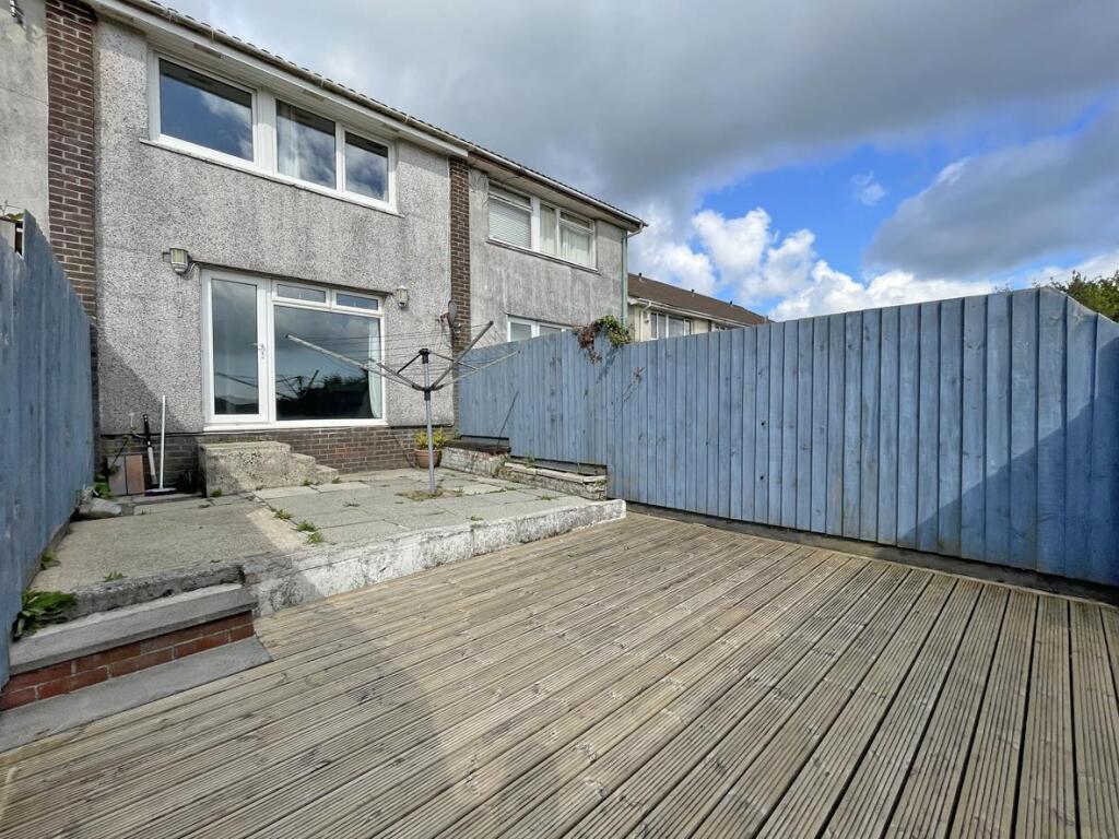 Ditton Court 7 - Rear.jpg