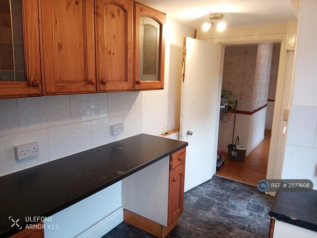 Kitchen 3