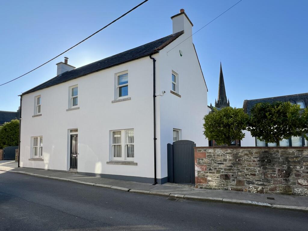 20 Millburn Street, Kirkcudbright - Williamson and