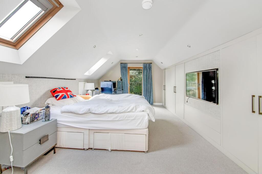 BEDROOM FIVE
