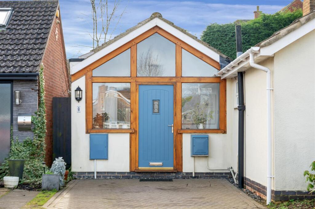 8 Hunters Rise PH-14.jpg