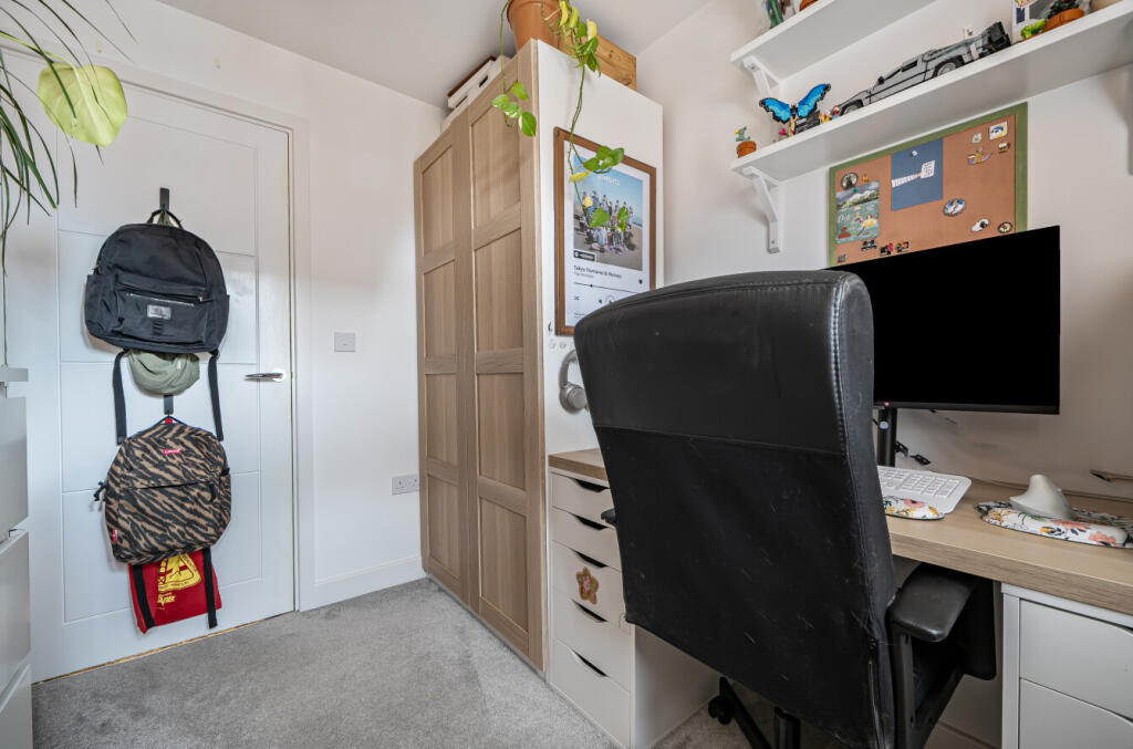 1362928-2-68dfbbc...