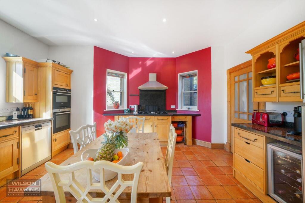 Holm Oak, Mount Park Avenue - lWGiuRcHoFjAQNX7s9H1