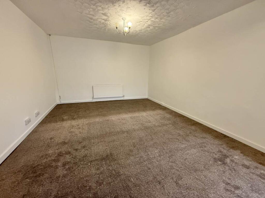 second reception roo