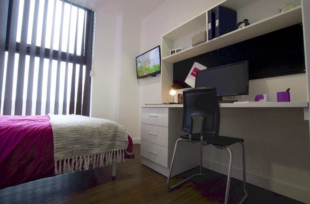 Bedroom2