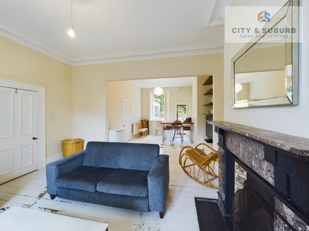 VS16 - Marketing Images (3)