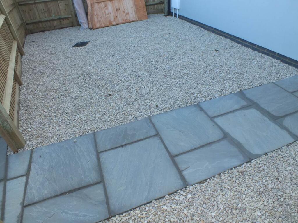 3HM - Front Courtyar