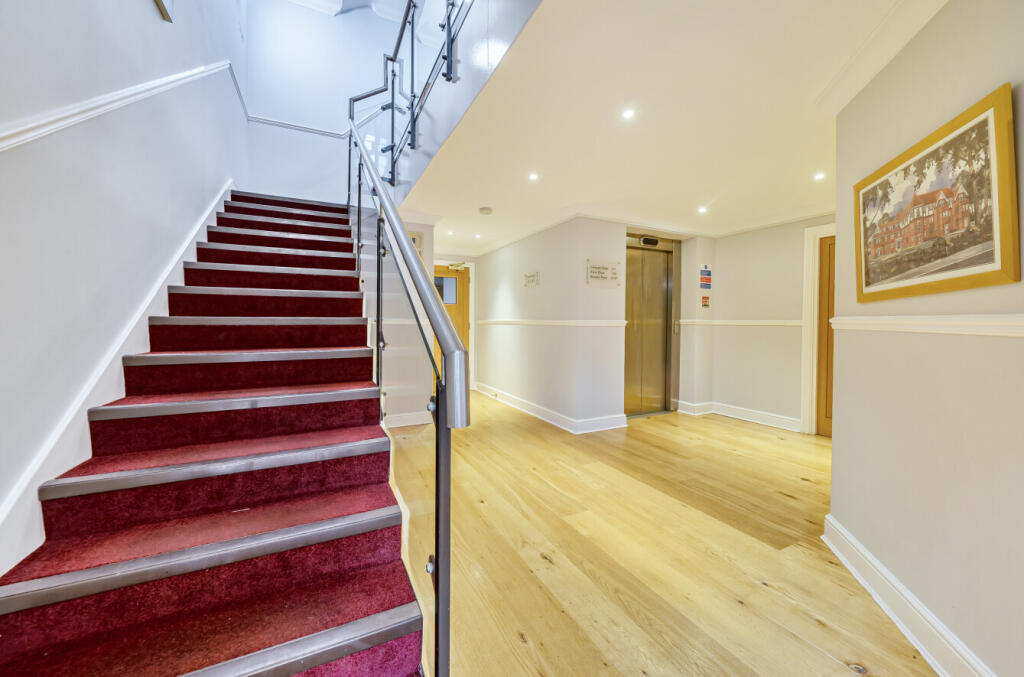 1374032-1-690231b...