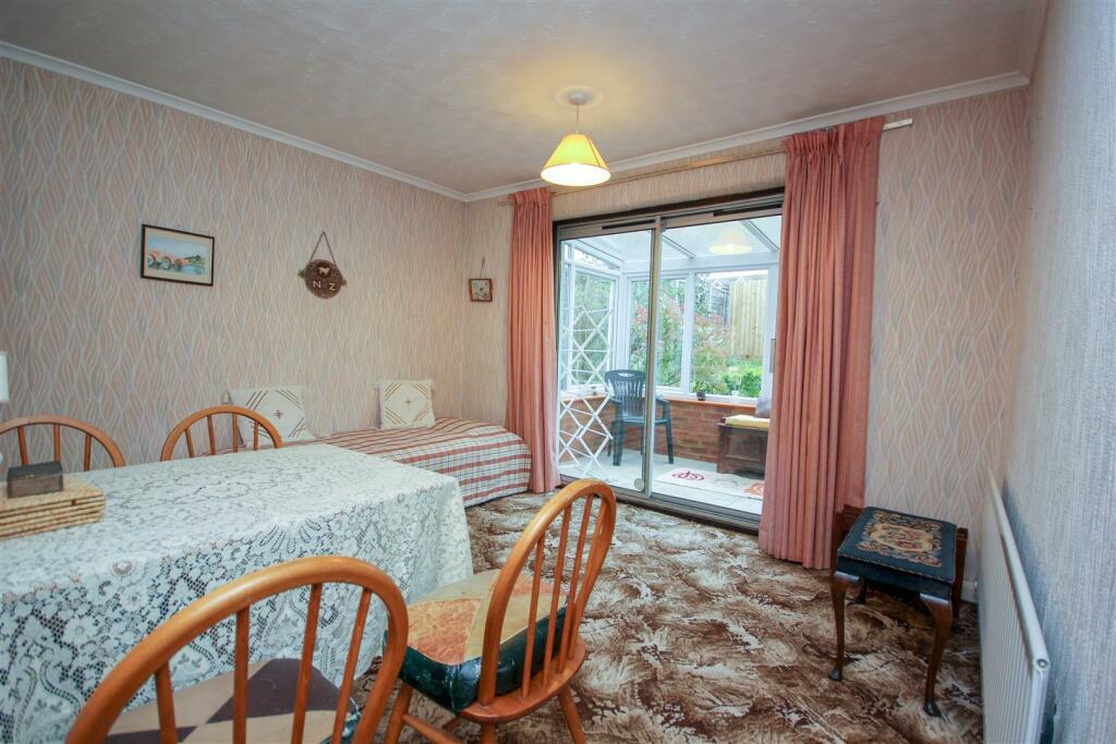 Dining Room.jpg