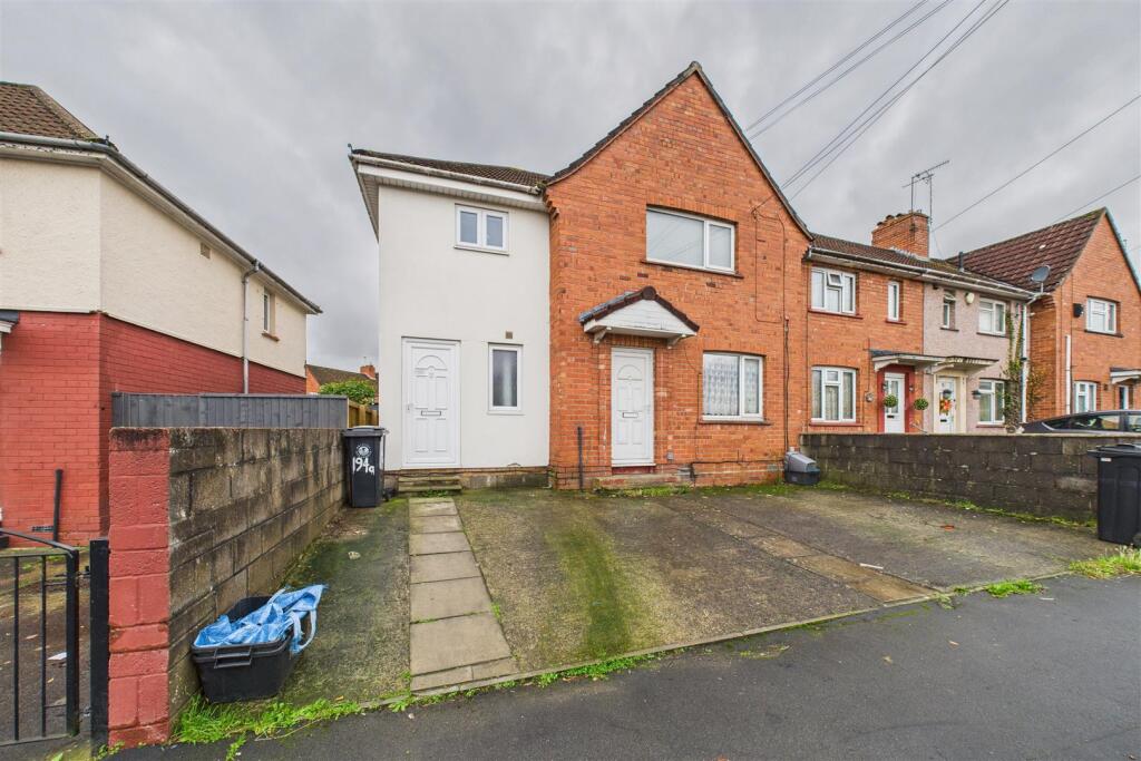 194, Ilminster Avenue Bristol, BS4 1BY | Hollis Mo