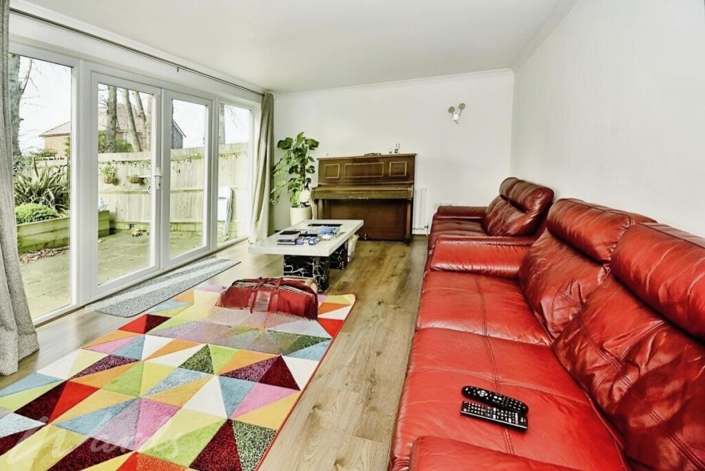 Beech lounge