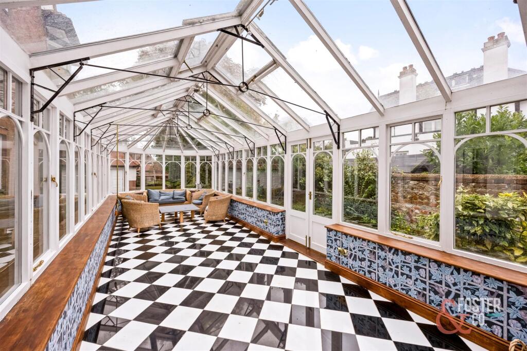 Dyke Road Avenue, 32_036.JPG