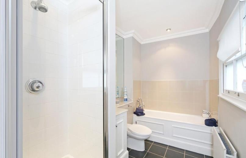 8 farnham house 8 03.10.png