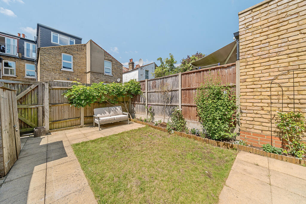 1306368-2-6850016...