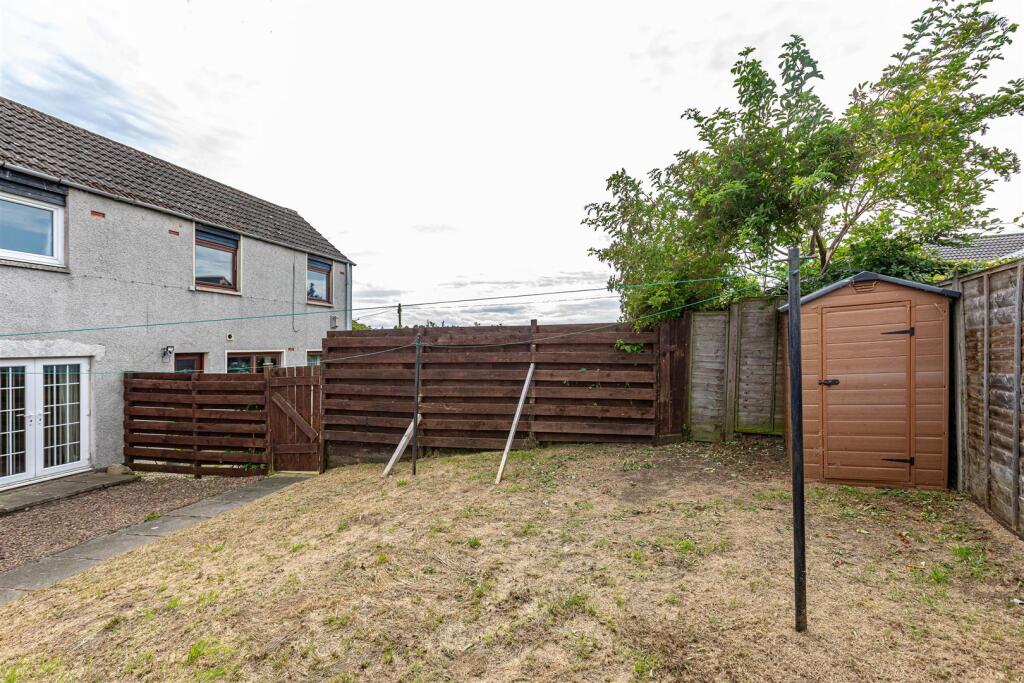 8 Whitefield Crescent Newtown St Boswells 36.jpg