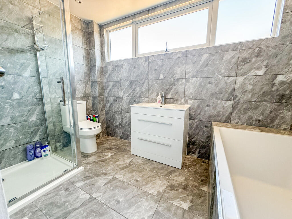 bath image 1