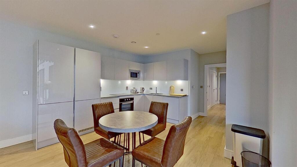 Orton-House-Pough-Lane-SW17-12022024_155526.jpg